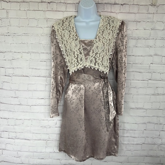 Vintage Scott McClintock satin floral sleepwear gown - Picture 1 of 12